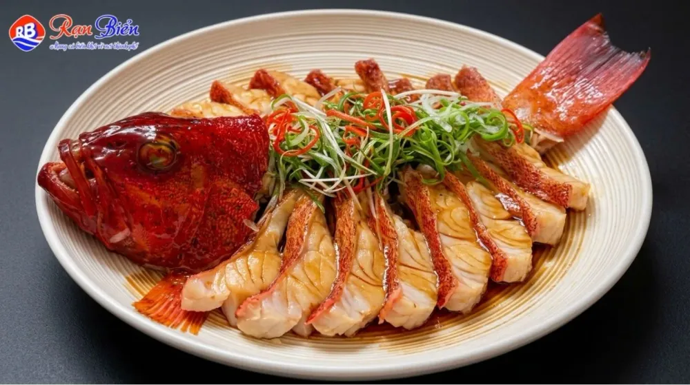 Menu Hải Sản Tiếp Khách Doanh Nghiệp Nên gọi món gì? Gợi ý tại Rạn Biển